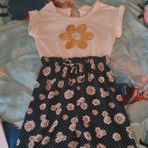 Girls clothes size 5/6